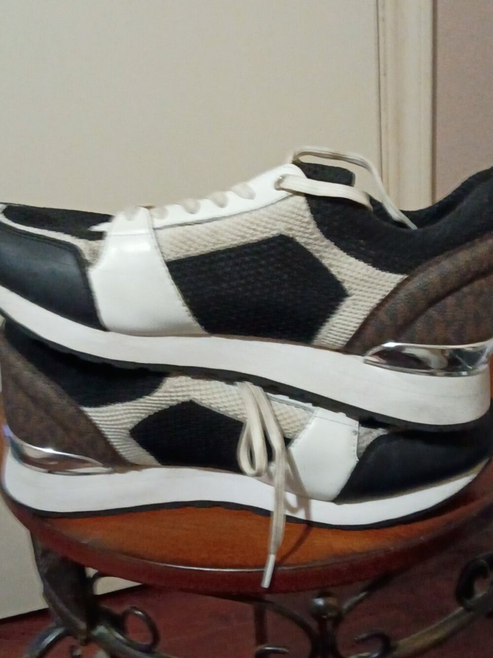 Michael Kors Billie White Gold Olive Leather Mesh Sneakers Women's Size 10M - Picture 11 of 14